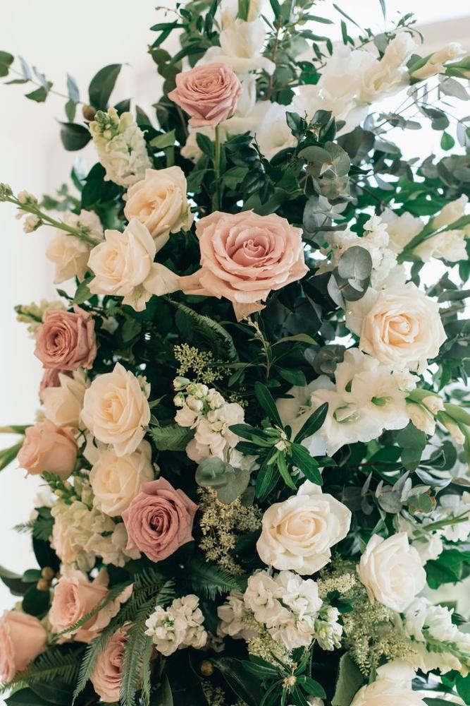 Flowers by Jacqui M for Brittany and Joshua at Summergrove Estate, Carool