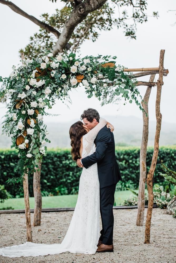 Flowers by Jacqui M for Katie and Jackson at Fig Tree Restaurant, Byron Bay